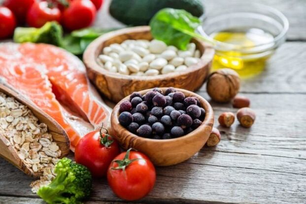آپ اپنی پسندیدہ غذا میں کون سی غذائیں کھا سکتے ہیں؟